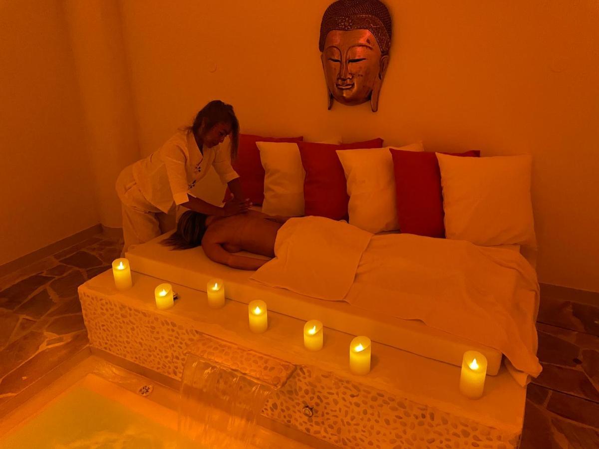 & Gasquet Hotel